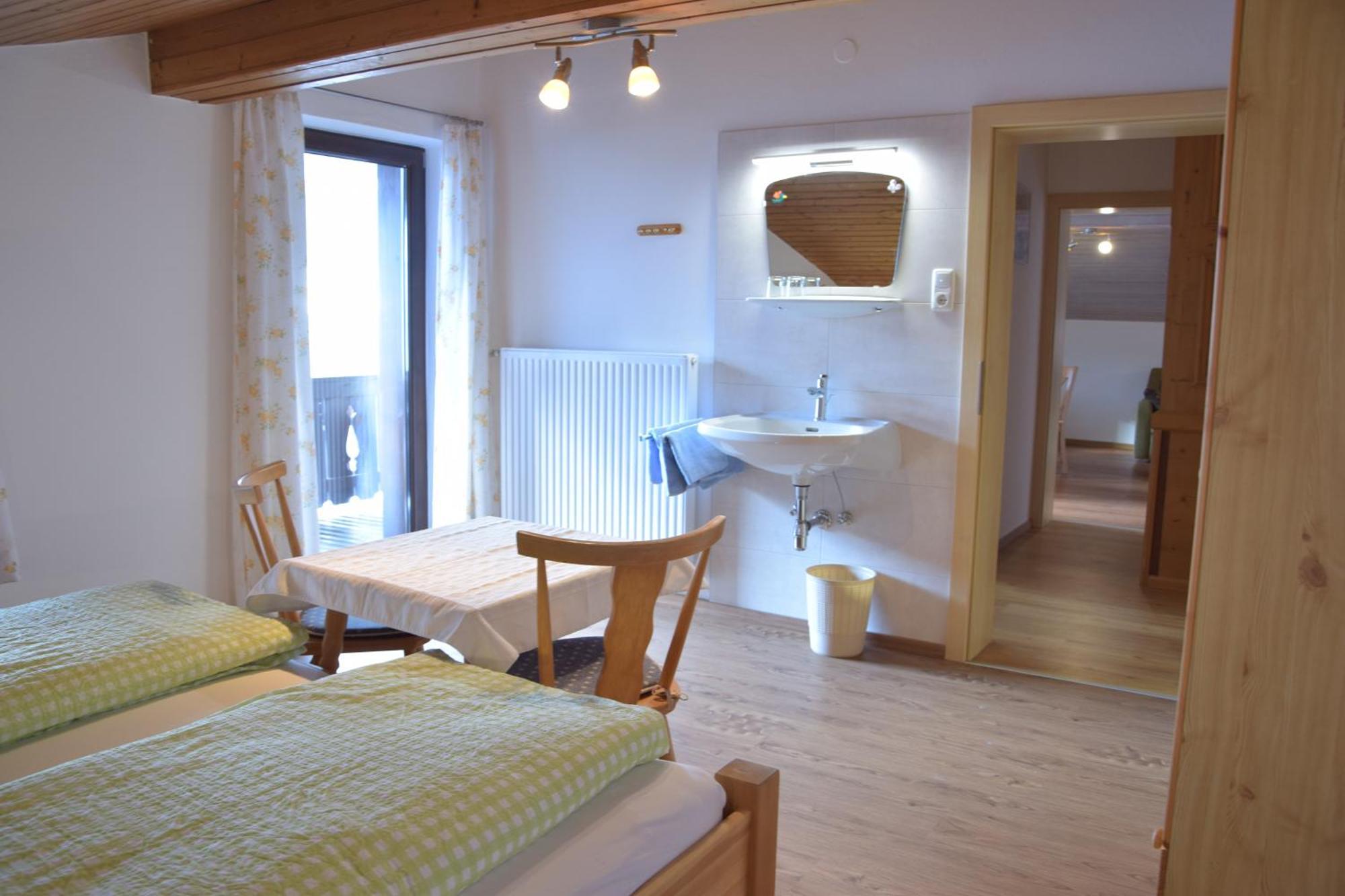 Loeschenbrandhof Apartment Митерзил Стая снимка